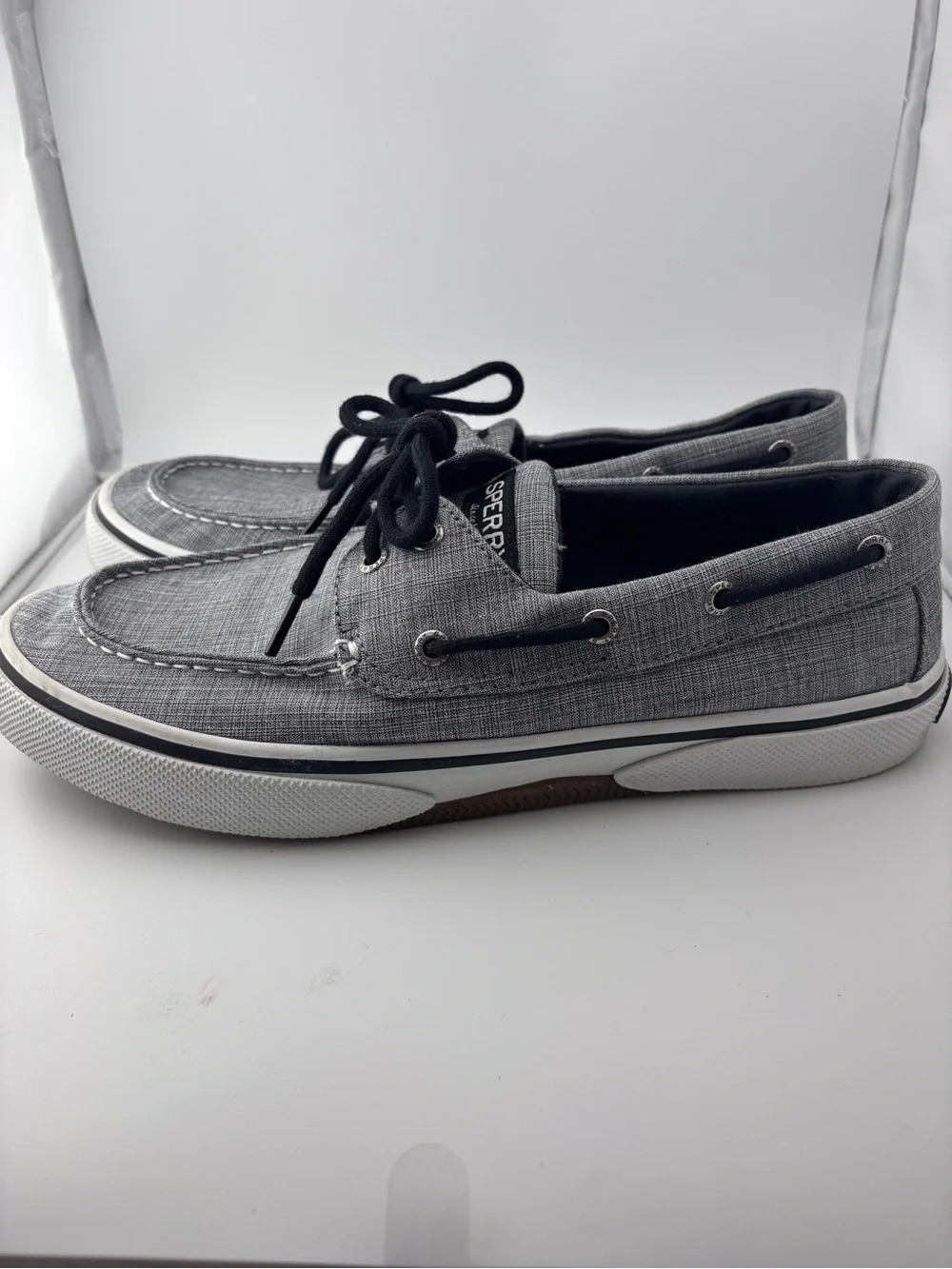 Sperry gently used